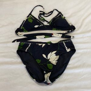 Robin Piccone bikini